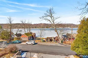 49 Birch Pkwy, Sparta Township, NJ 07871 - Photo 5