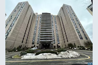 1512 Palisade Avenue 10P #10P, Fort Lee, NJ 07024 - Photo 1