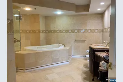 1512 Palisade Avenue 10P #10P, Fort Lee, NJ 07024 - Photo 21