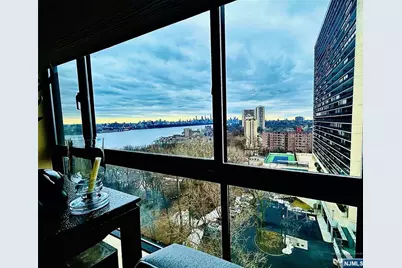 1512 Palisade Avenue 10P #10P, Fort Lee, NJ 07024 - Photo 27