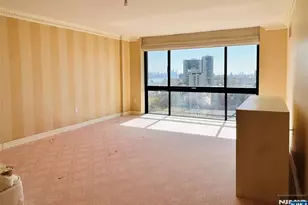 1512 Palisade Ave 10P, Fort Lee, NJ 07024 - Photo 13