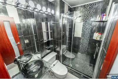 250 Gorge 8 C #8 C, Cliffside Park, NJ 07010 - Photo 29