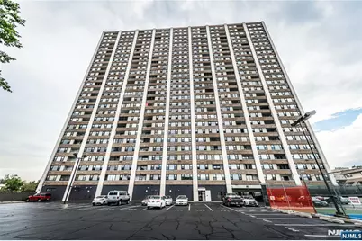 250 Gorge 8 C #8 C, Cliffside Park, NJ 07010 - Photo 41