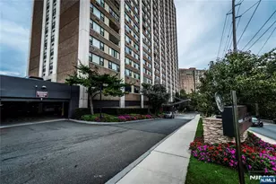 250 Gorge 8 C, Cliffside Park, NJ 07010 - Photo 43