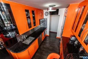 250 Gorge 8 C, Cliffside Park, NJ 07010 - Photo 5