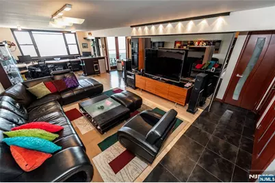 250 Gorge 8 C #8 C, Cliffside Park, NJ 07010 - Photo 17