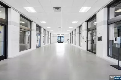 1 Lethbridge Plaza 34 #34, Mahwah, NJ 07430 - Photo 17
