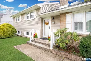 100 Eyland Ave, Roxbury Township, NJ 07876 - Photo 3