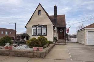 93 Riverview Ave, North Arlington, NJ 07031 - Photo 1