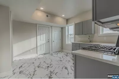 882 14th Street 2 #2, Newark, NJ 07108 - Photo 11