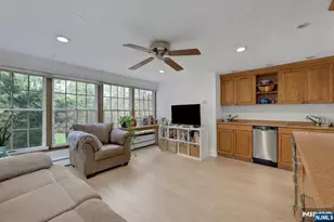 1280 Sussex Rd, Teaneck Township, NJ 07666 - Photo 13