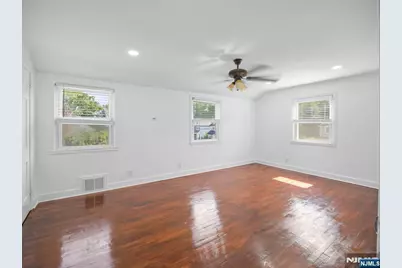 32 E Harrison Place, Livingston, NJ 07039 - Photo 21