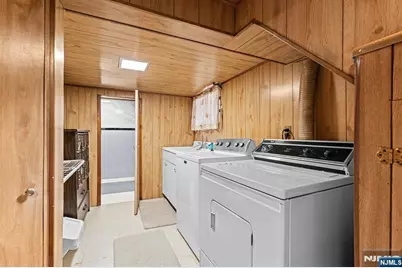 4 Banta Place, Bergenfield, NJ 07621 - Photo 23