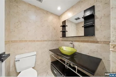 200 Winston Drive 2110 #2110, Cliffside Park, NJ 07010 - Photo 17