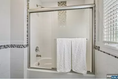 3-54 30th Street, Fair Lawn, NJ 07410 - Photo 21