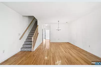 1194 Chedworth Circle, Mahwah, NJ 07430 - Photo 9