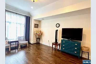 229 E Columbia Avenue B #B, Palisades Park, NJ 07650 - Photo 17