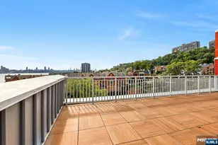 22 Vela Way, Edgewater, NJ 07020 - Photo 39