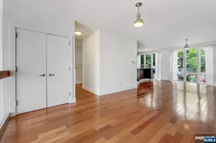 22 Vela Way, Edgewater, NJ 07020 - Photo 11