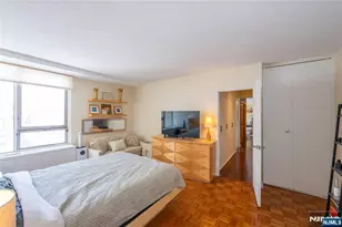 1 Horizon Road 403, Fort Lee, NJ 07024 - Photo 15