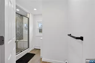 652 Harvard St, New Milford, NJ 07646 - Photo 15