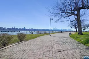 249 The Promenade, Edgewater, NJ 07020 - Photo 29