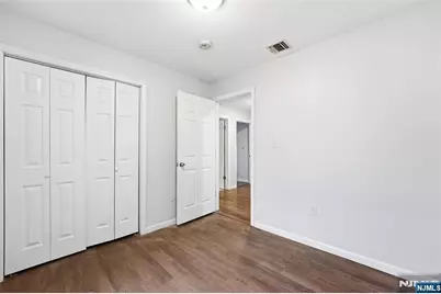 9 Godwin Avenue, Paterson, NJ 07501 - Photo 15