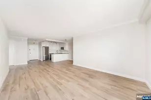 7855 Blvd East 28K, North Bergen, NJ 07047 - Photo 5