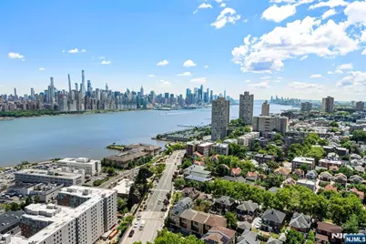 7855 Boulevard East 28K #28K, North Bergen, NJ 07047 - Photo 3