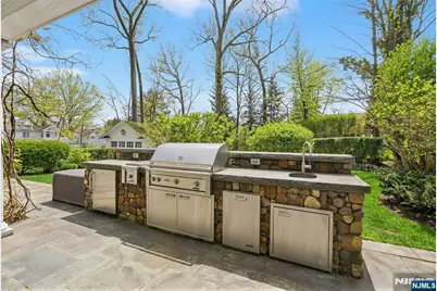 326 West End Avenue, Ridgewood, NJ 07450 - Photo 45