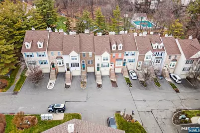 900 Somerset Court, Ramsey, NJ 07446 - Photo 1