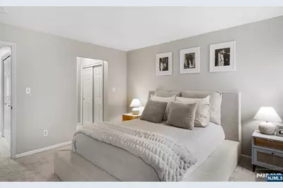 900 Somerset Court, Ramsey, NJ 07446 - Photo 21