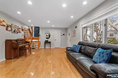 792 Washburn Street, Teaneck Township, NJ 07666 - Photo 5