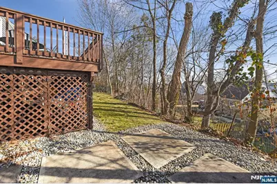 184 Bell Street, Belleville, NJ 07109 - Photo 29