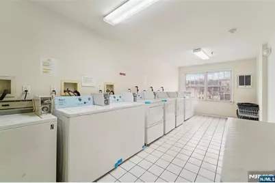 65 Fairview Street 3D #3D, Palisades Park, NJ 07650 - Photo 15