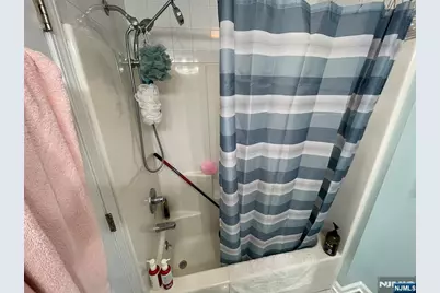 608 Monroe Street, Carlstadt, NJ 07072 - Photo 23