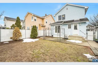 179 Page Avenue, Lyndhurst Township, NJ 07071 - Photo 21