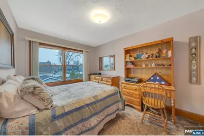 179 Page Avenue, Lyndhurst Township, NJ 07071 - Photo 15