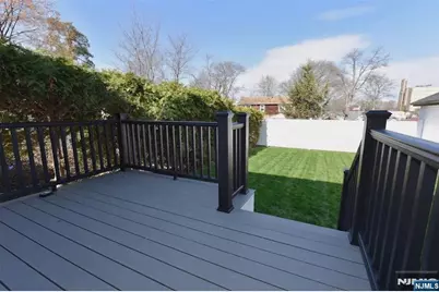 100 Chestnut Street, Rochelle Park Township, NJ 07662 - Photo 35