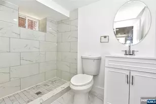 100 Chestnut St, Rochelle Park Township, NJ 07662 - Photo 29