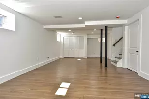 100 Chestnut St, Rochelle Park Township, NJ 07662 - Photo 27