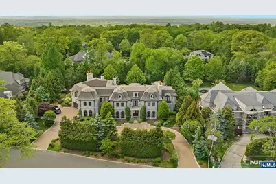 78 Roberts Road, Englewood Cliffs, NJ 07632 - Photo 1