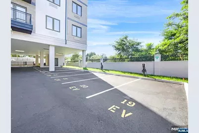 51 Queen Anne Road 207 #207, Bogota, NJ 07603 - Photo 17