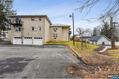 470 Valley Road 9A #9A, Montclair, NJ 07043 - Photo 13