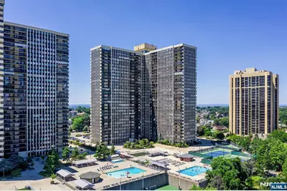 300 Winston 210 #210, Cliffside Park, NJ 07010 - Photo 1