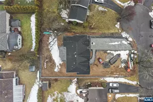 21 Manor Ct, Glen Rock, NJ 07452 - Photo 37