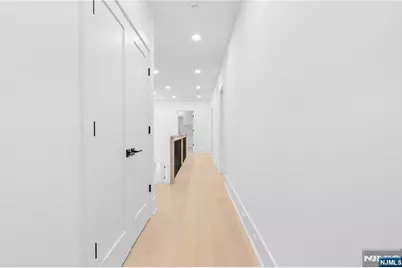 21 Manor Court, Glen Rock, NJ 07452 - Photo 23