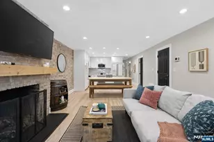 112 Bloomfield Street 1, Hoboken, NJ 07030 - Photo 3