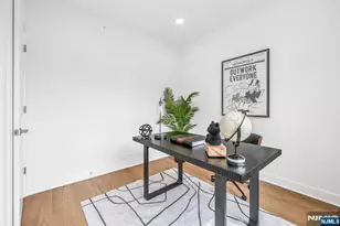 19 Gabriel Ct 19, Paramus, NJ 07652 - Photo 33