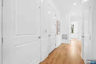 19 Gabriel Ct 19, Paramus, NJ 07652 - Photo 35